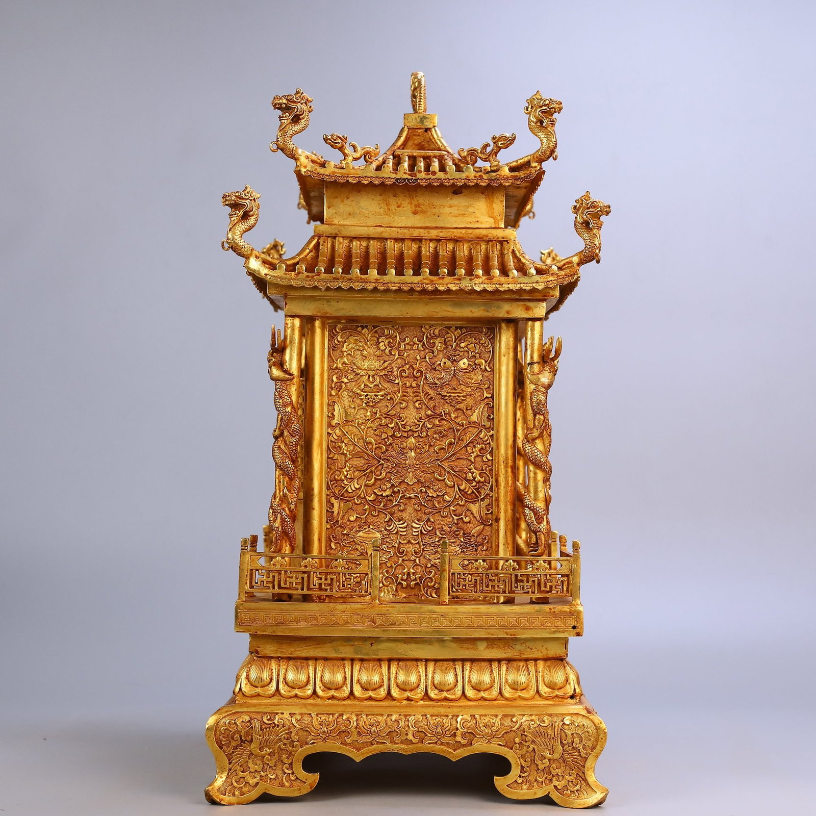 An Exquisite Gilt Bronze Pagoda - 5