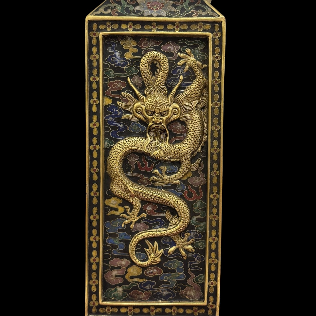 An Exquisite Cloisonne Lotus Pattern Dragon Pattern Vase - 3