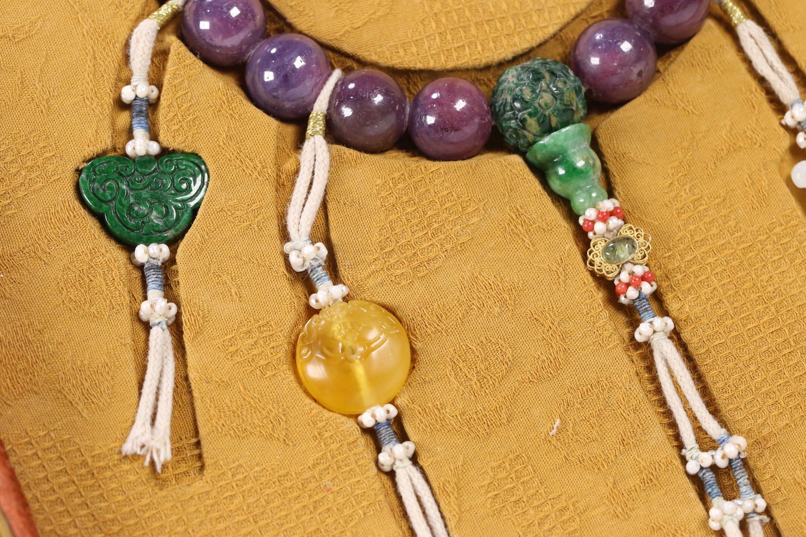 An Exquisite Gems Bracelets - 5