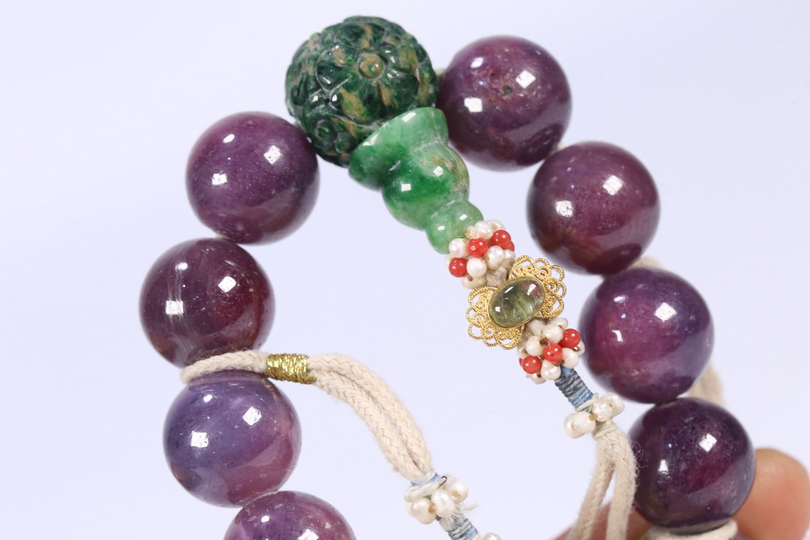 An Exquisite Gems Bracelets - 7
