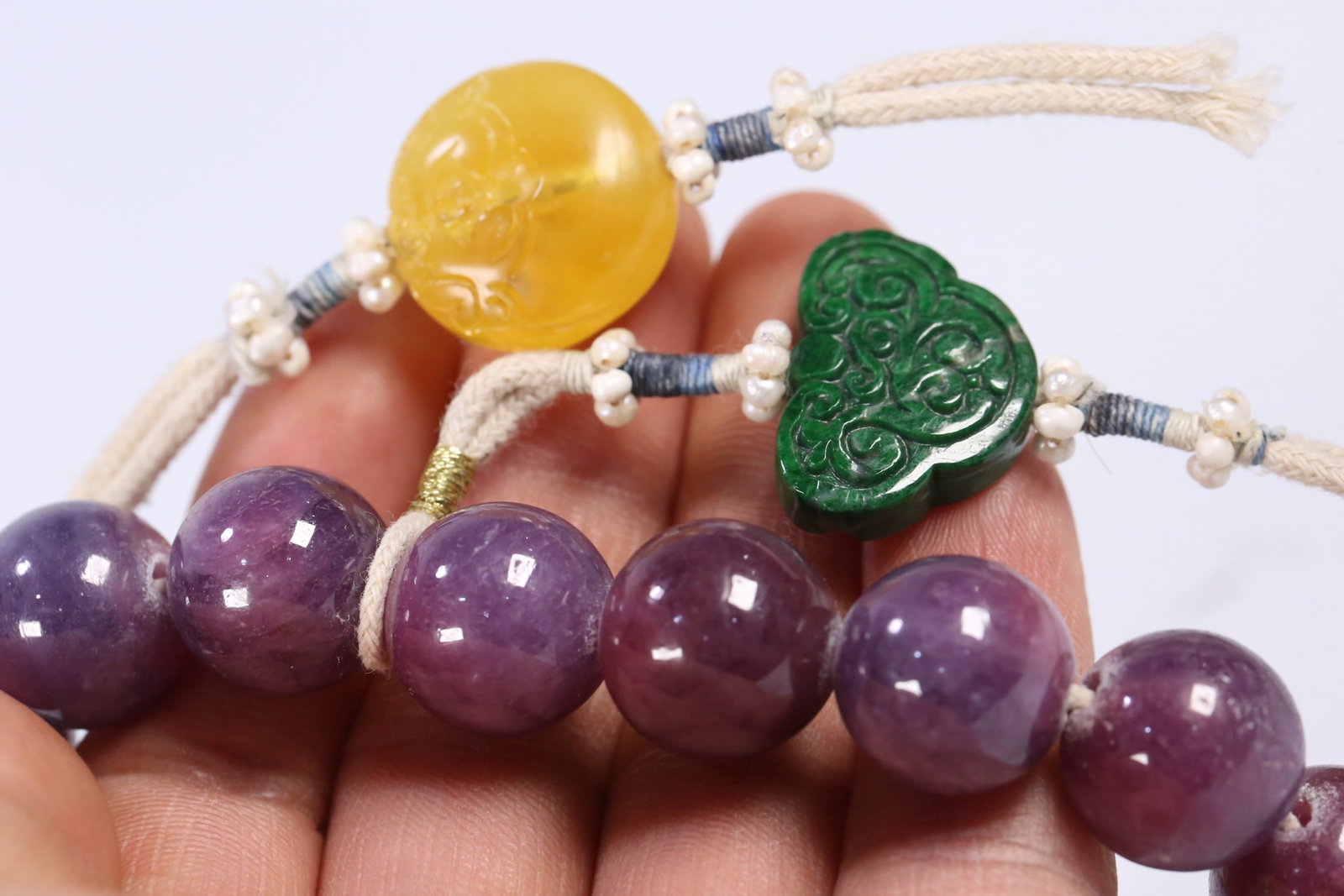 An Exquisite Gems Bracelets - 8