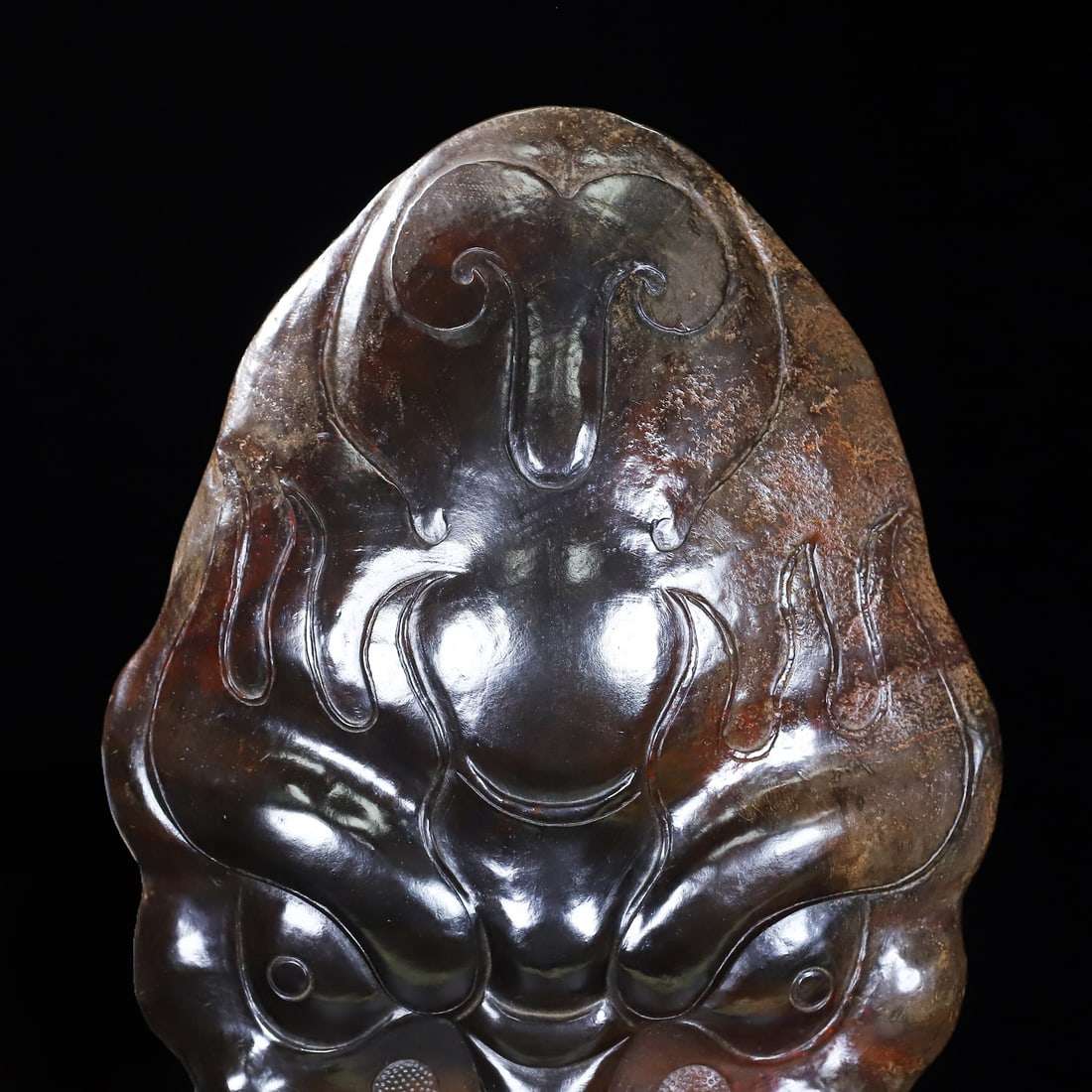 An Exquisite White Jade Beast-Face Pattern Shield - 7