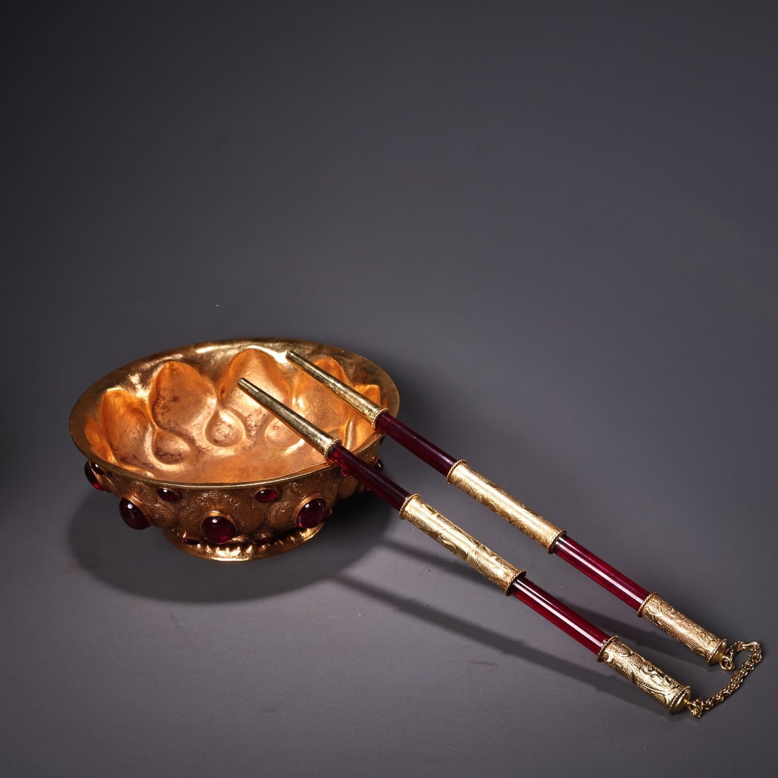 A Set of Fine Gilt Bronze Inlaid Gems Bowl Chopsticks (1 of 9)