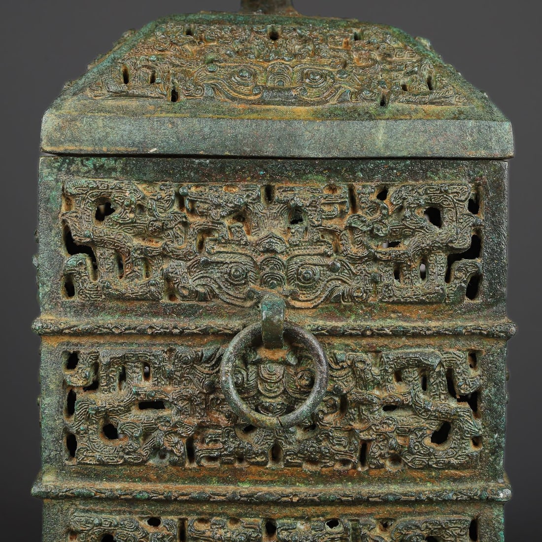 An Exquisite Bronze Beast-Face Pattern Censer - 2