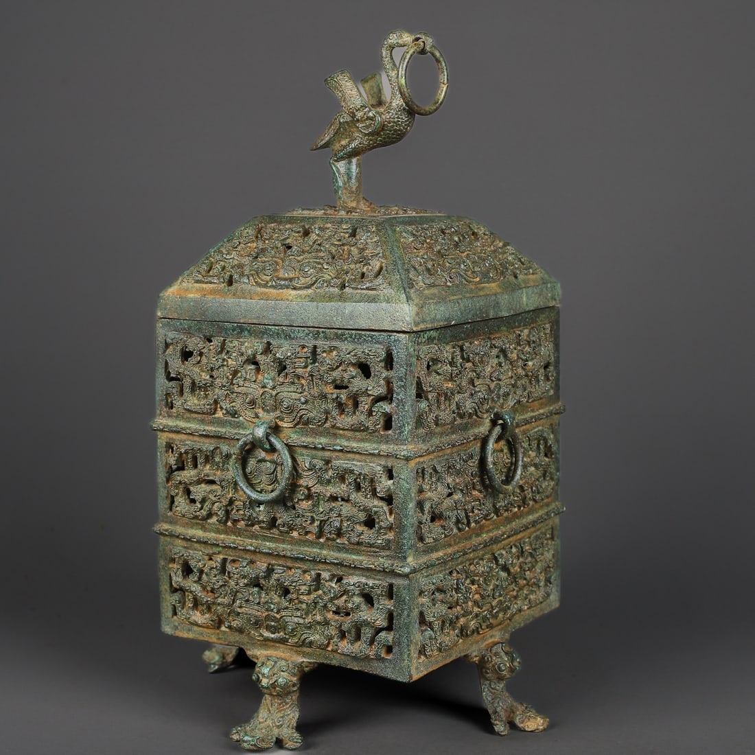 An Exquisite Bronze Beast-Face Pattern Censer - 7