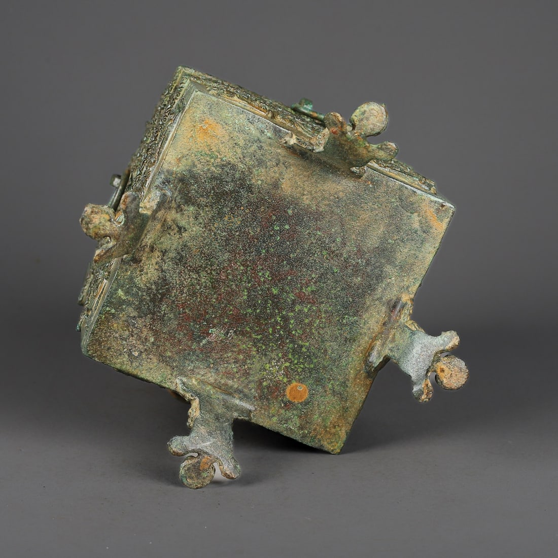 An Exquisite Bronze Beast-Face Pattern Censer - 9