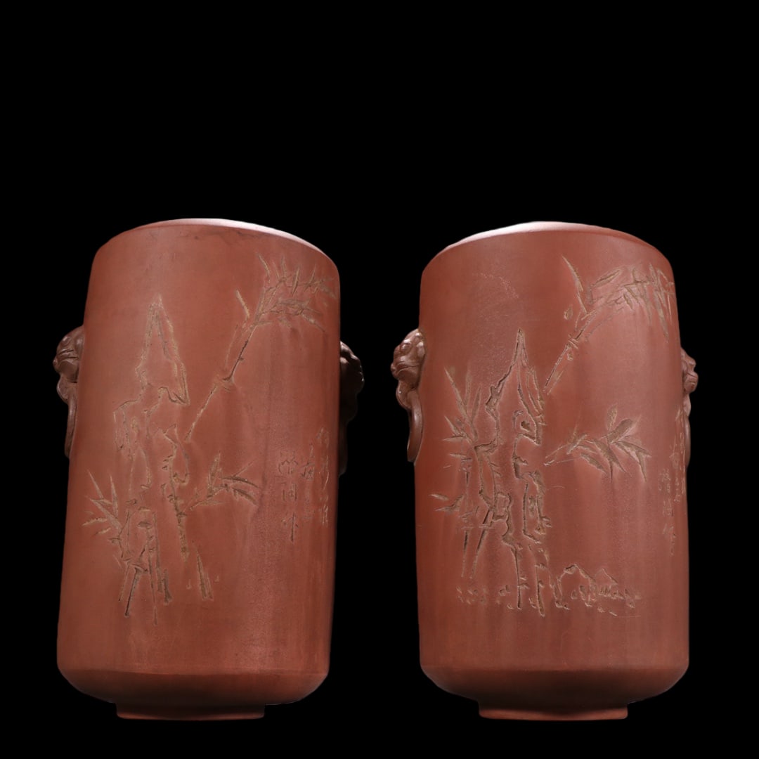 A Pair of Exquisite Purple Sands Bamboo Pattern with poem Jar: A Pair of Exquisite Purple Sands Bamboo Pattern with poem Jar Qing Dynasty, China Size:9.1inx5.7in紫砂竹节诗文罐一对 中国清É