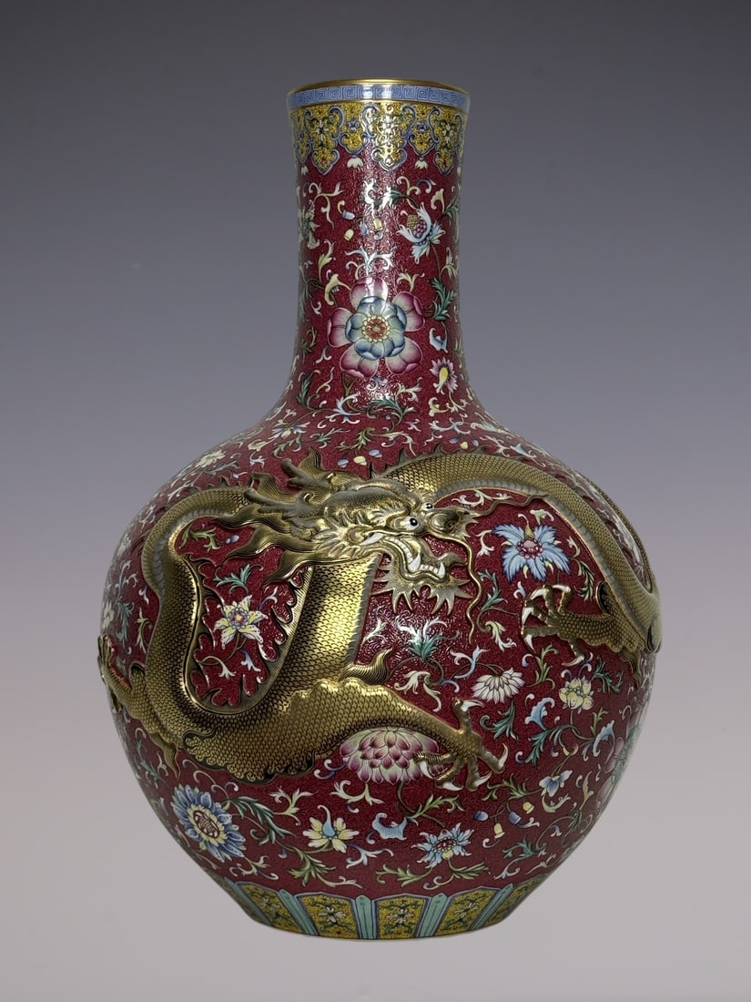 An Exquisite Enamel Ruby Red-Glazed Painted Gold Dragon Pattern Lotus Pattern Vase: An Exquisite Enamel Ruby Red-Glazed Painted Gold Dragon Pattern Lotus Pattern Vase Qing Dynasty, China Qianlong Four-character Mark Size:21.7inx15.7in珐琅彩胭脂红&#