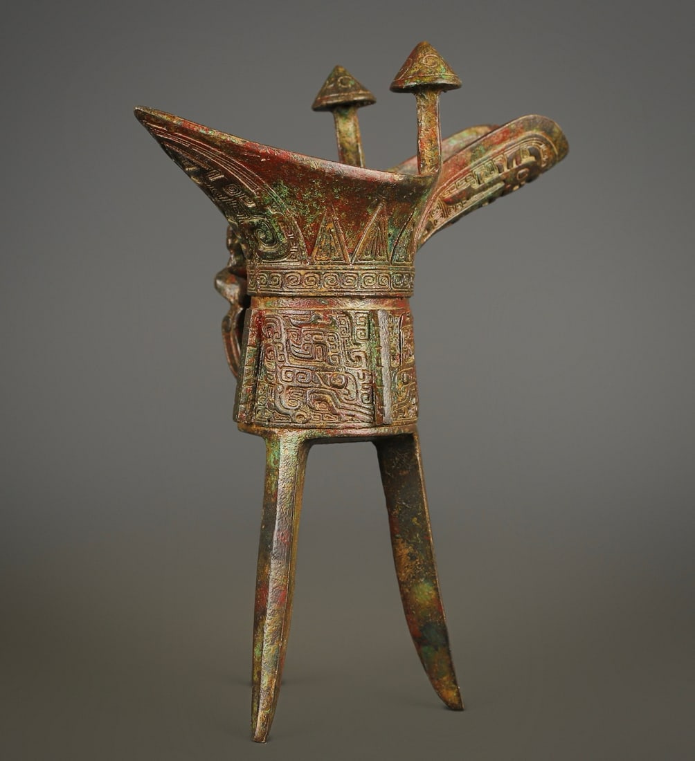 An Exquisite Bronze Beast-Face Pattern Goblet - 5