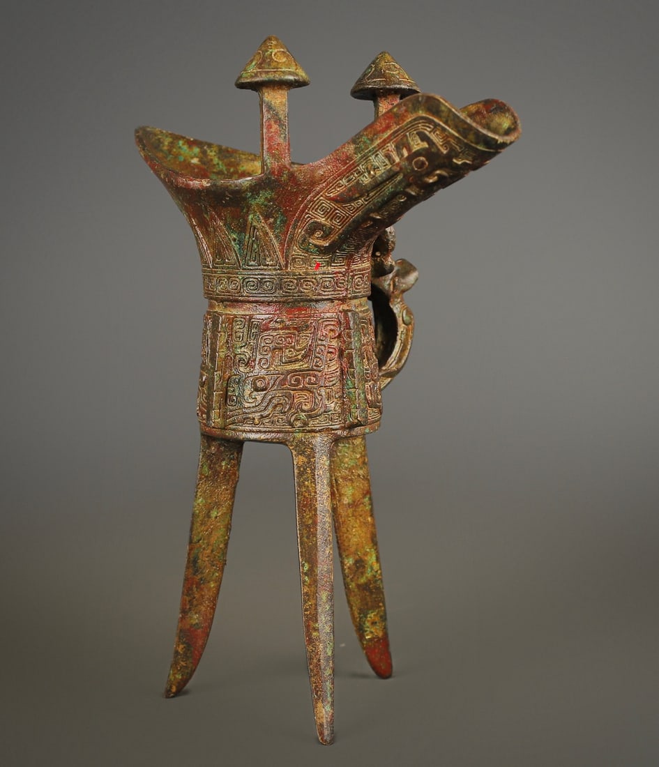 An Exquisite Bronze Beast-Face Pattern Goblet - 7