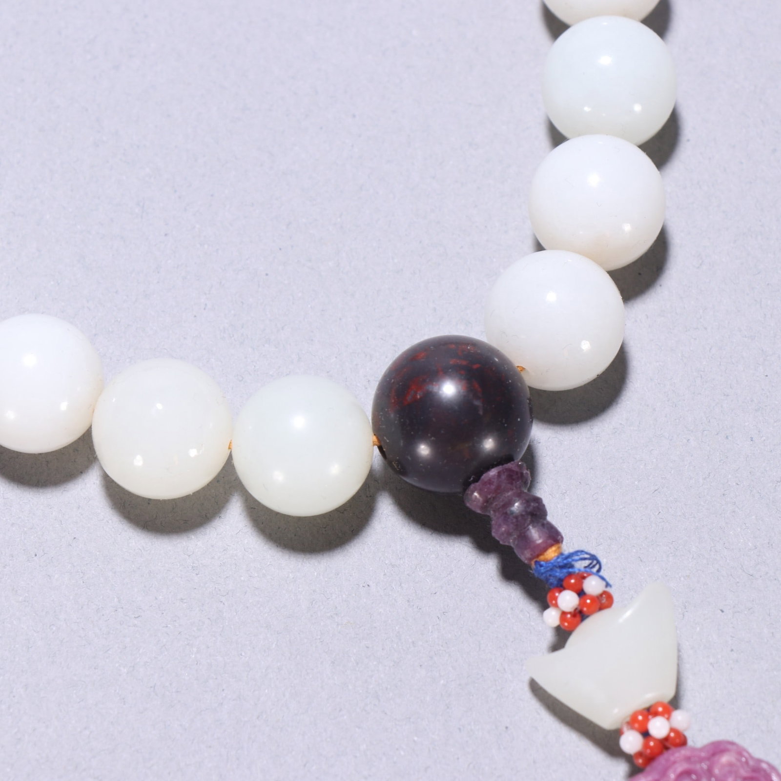 An Exquisite White Jade Bracelets - 6