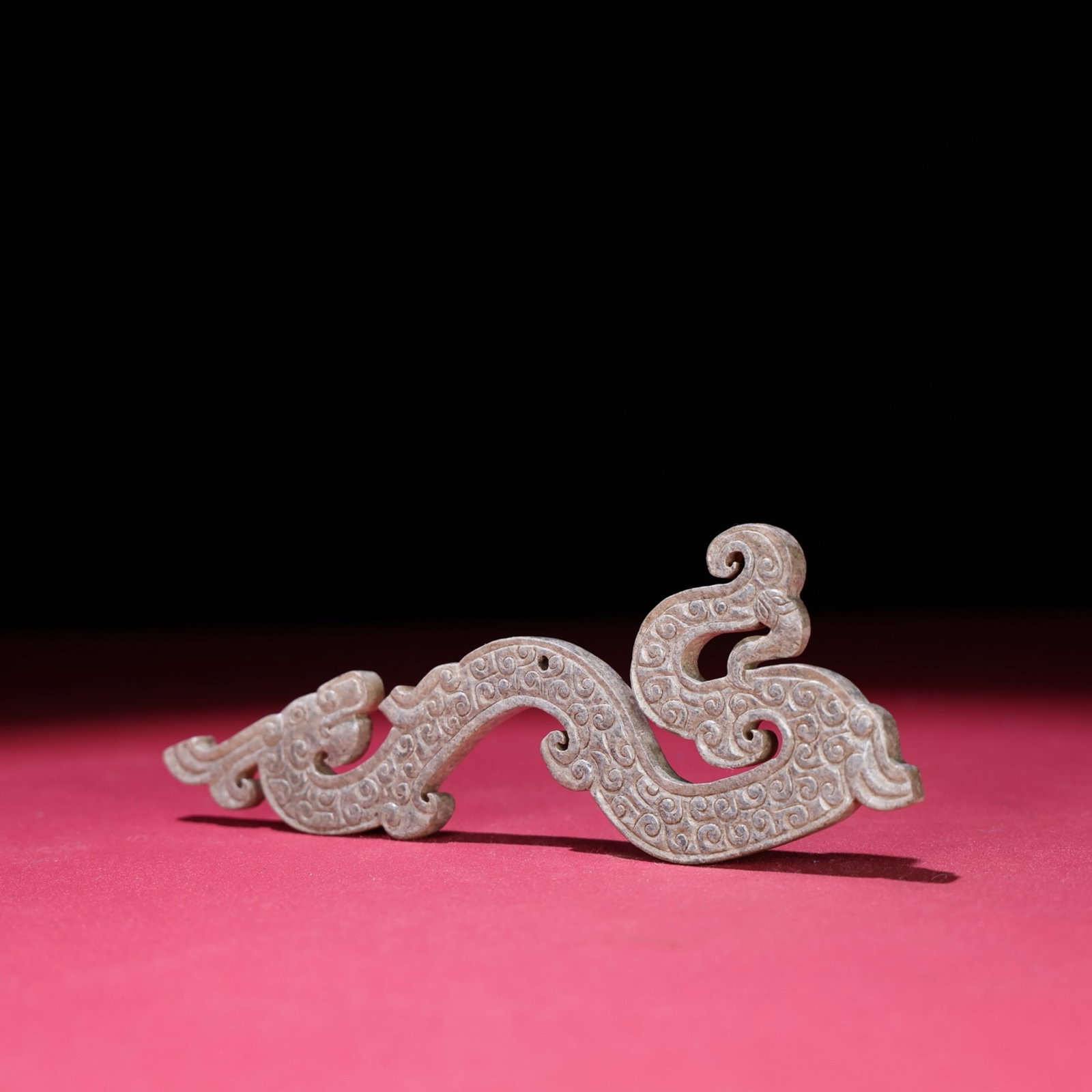 An Exquisite White Jade Dragon Pattern Pendant - 4