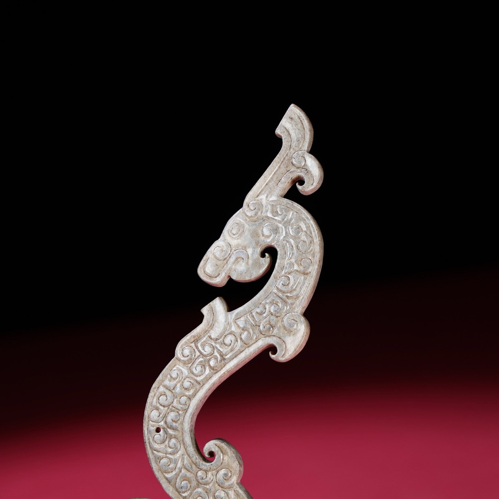 An Exquisite White Jade Dragon Pattern Pendant - 7