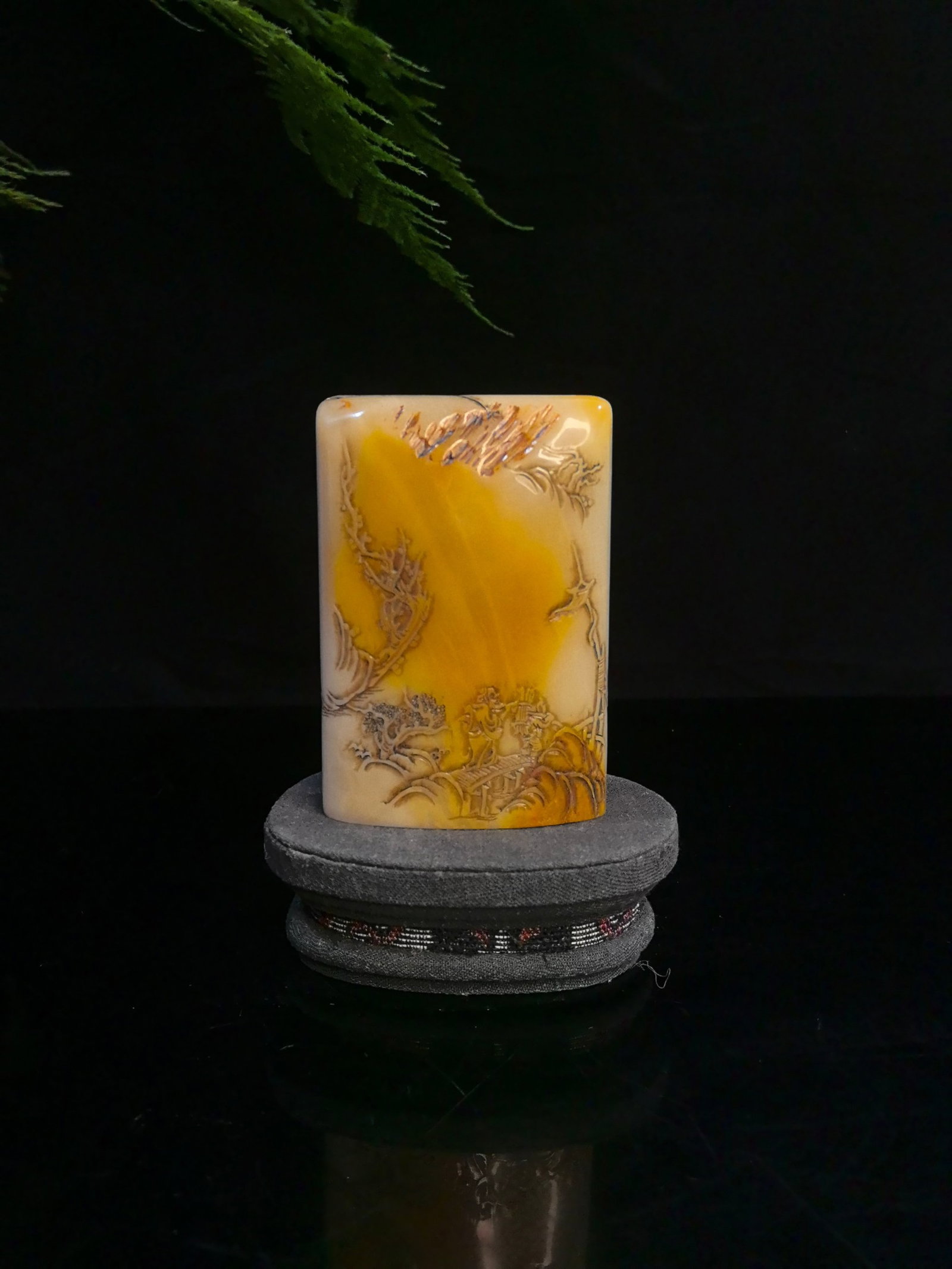 An Exquisite Tianhuang Stone Landscape Pattern Seal,with Poem: An Exquisite Tianhuang Stone Landscape Pattern Seal,with Poem,Qing Dynasty,China,Size:3.9inx3in,Weight:362g