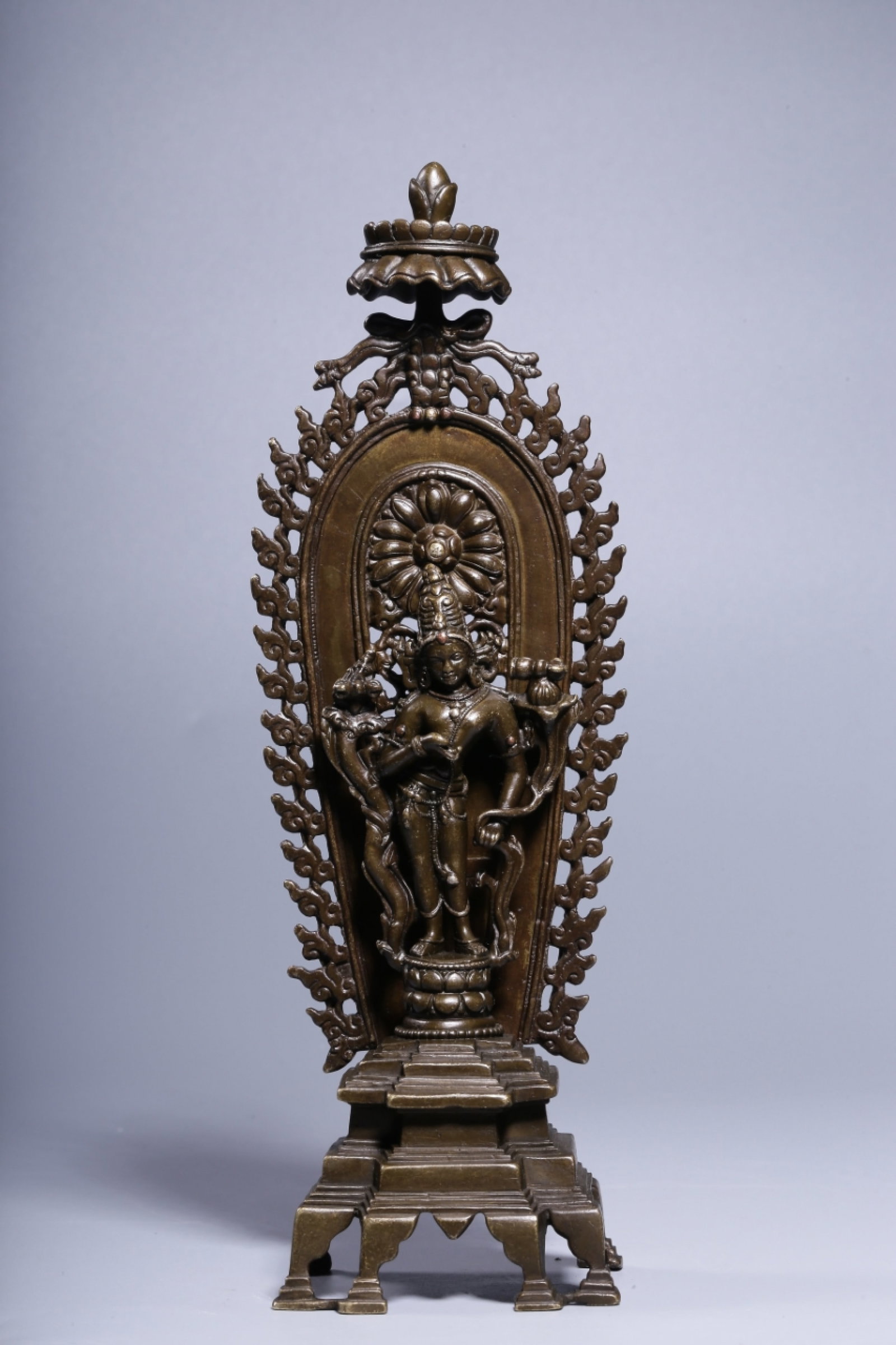 A Rare Alloy Copper Statue of Avalokitesvara (1 of 8)