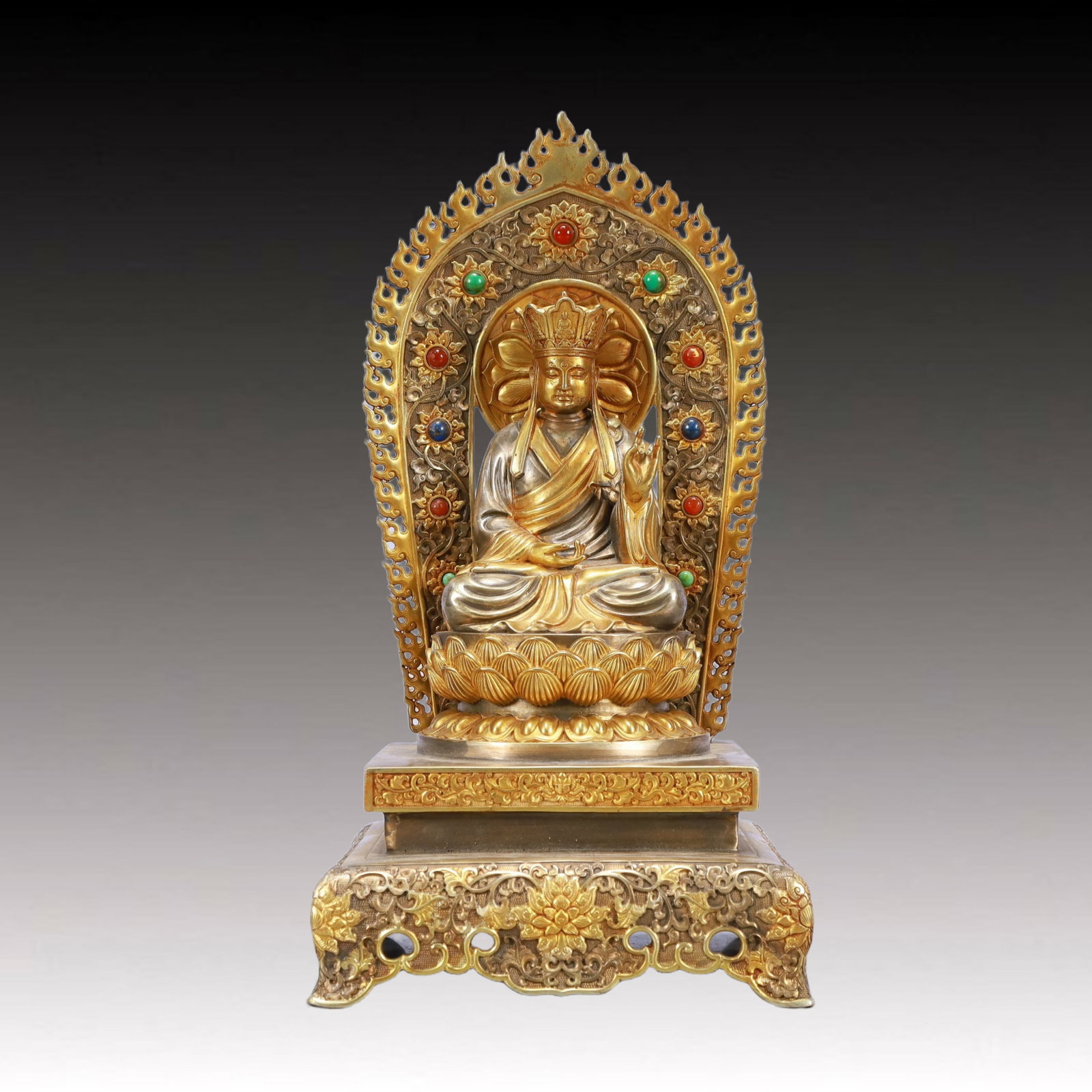 A Rare Gilt Silver Statue of Sakyamuni,Inlaid Gems: A Rare Gilt Silver Statue of Sakyamuni,Inlaid Gems,Ming Dynasty, China,Yongle Six-character Mark,Size:10.2inx14.2in,Weight:2300g 银鎏金释迦摩尼像,॔