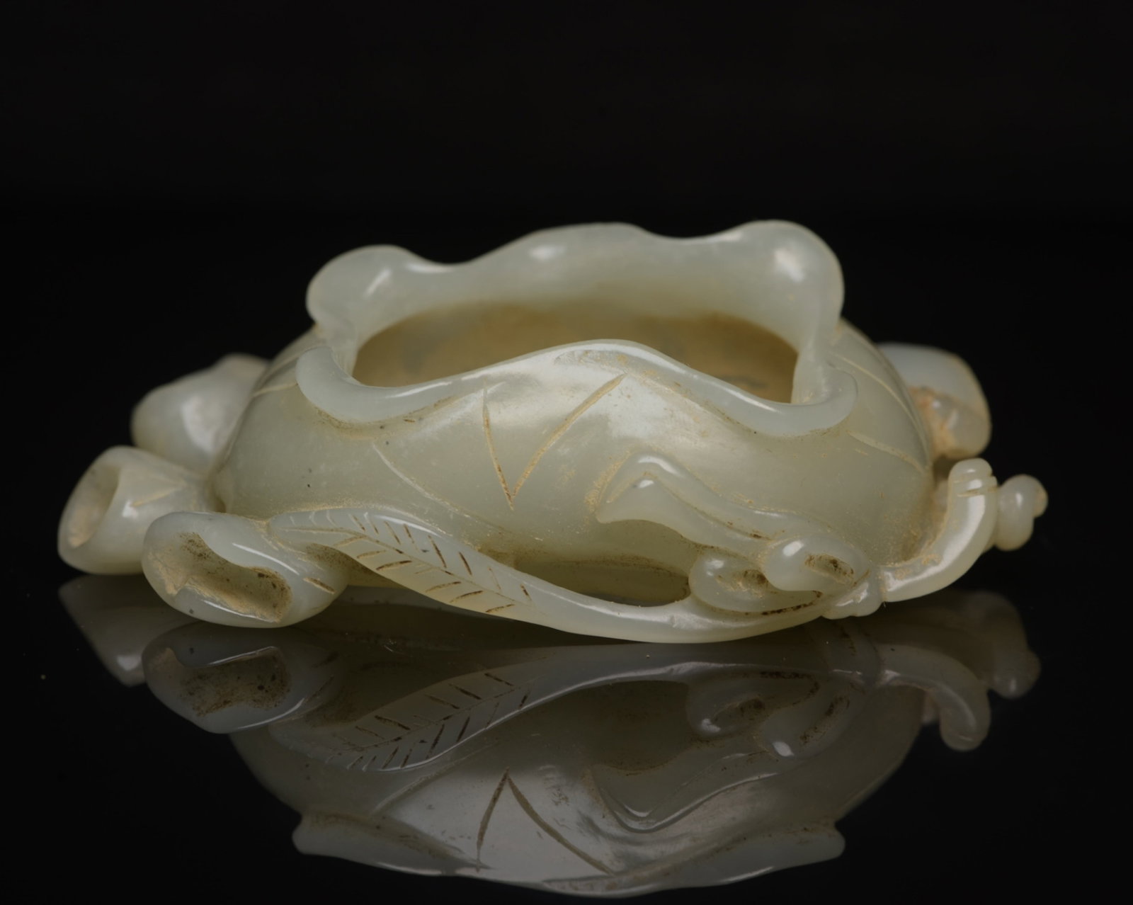 An Exquisite White Jade Beast Pattern Brush Washer - 3