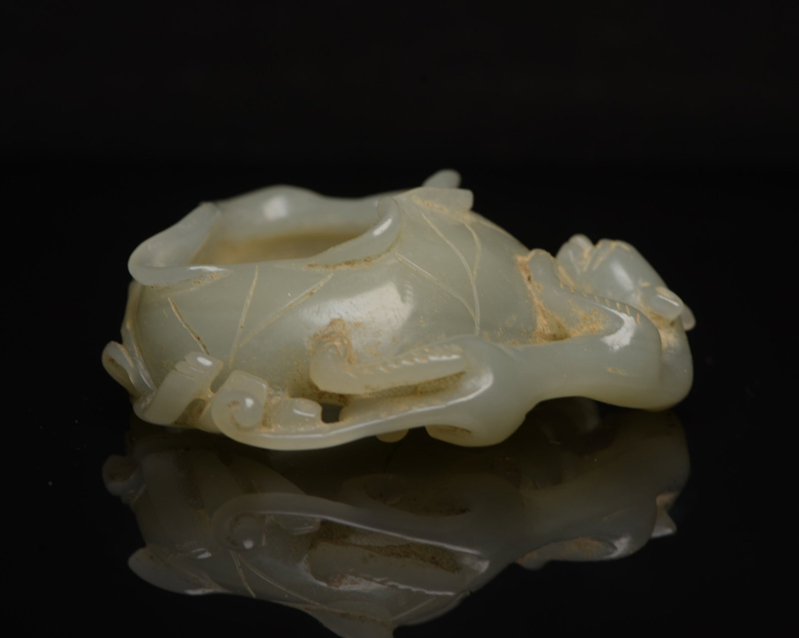 An Exquisite White Jade Beast Pattern Brush Washer - 6