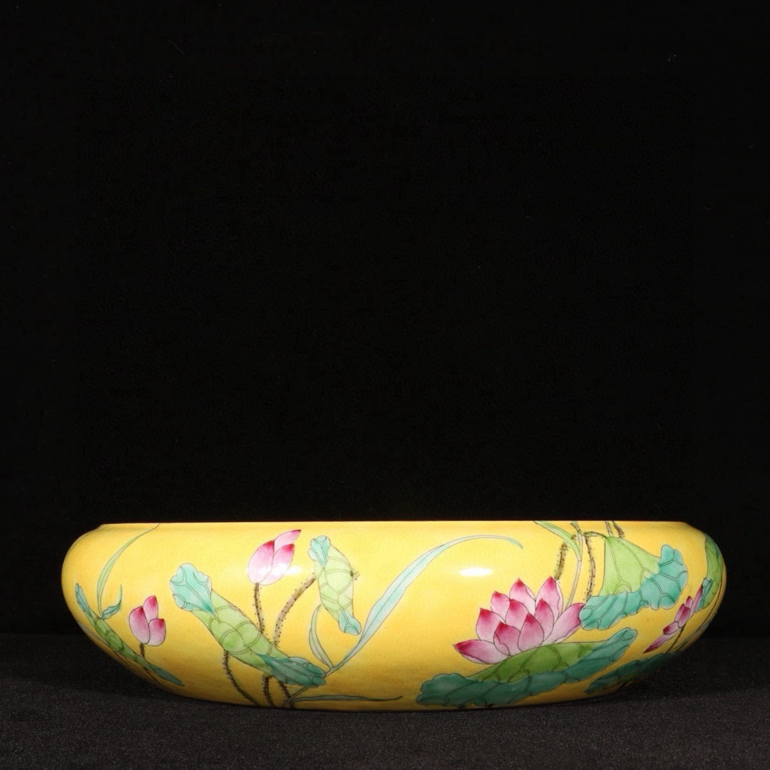 An Exquisite Enamel Lotus Pattern Brush Washer - 6