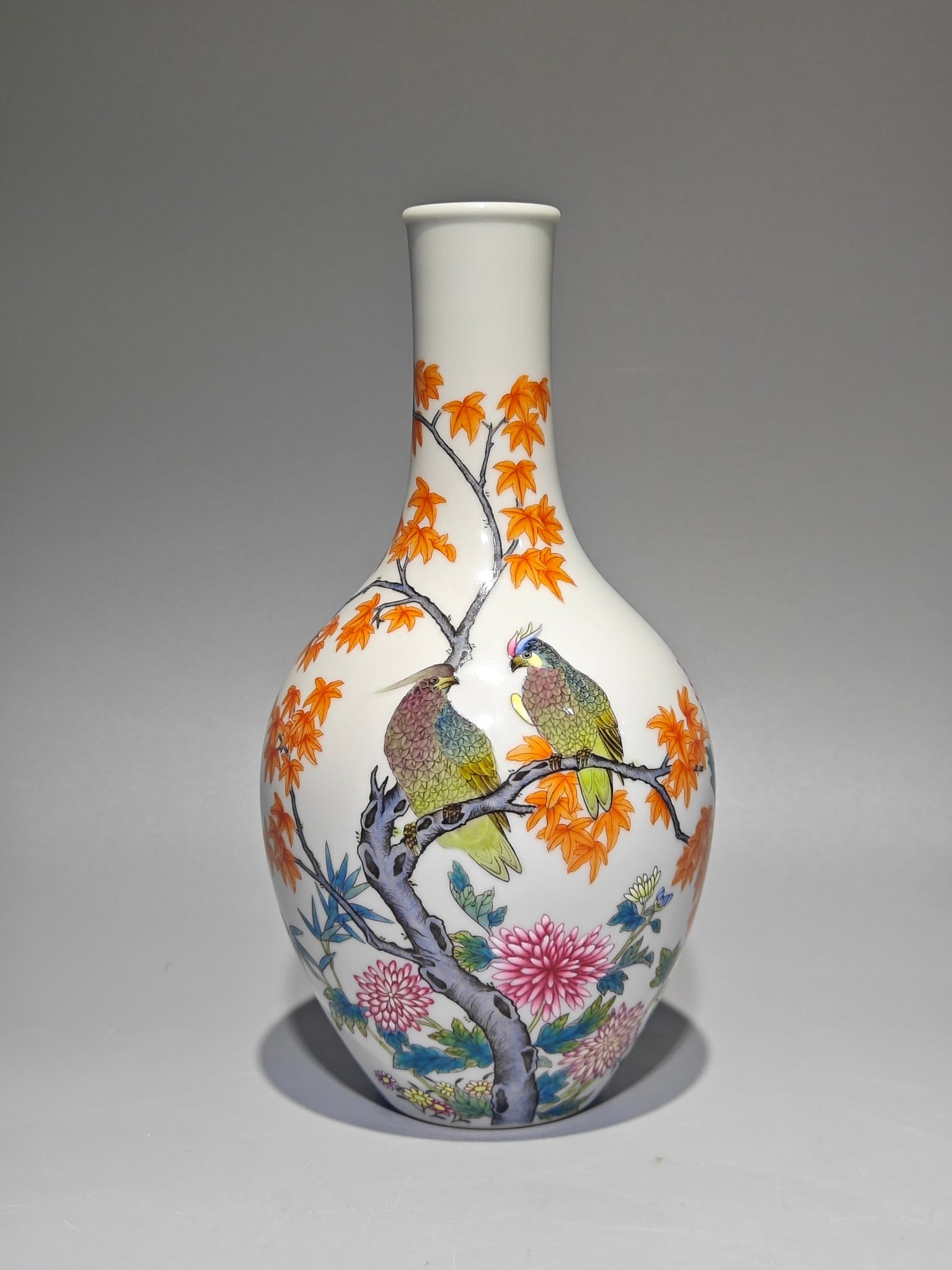 An Exquisite Enamel Flower and Bird Pattern Vase,with poem: An Exquisite Enamel Flower and Bird Pattern Vase,with poem,Qing Dynasty,China,Yongzheng Four-character Mark,Size:8.1inx4.2in 珐琅彩花鸟纹瓶,带诗&#