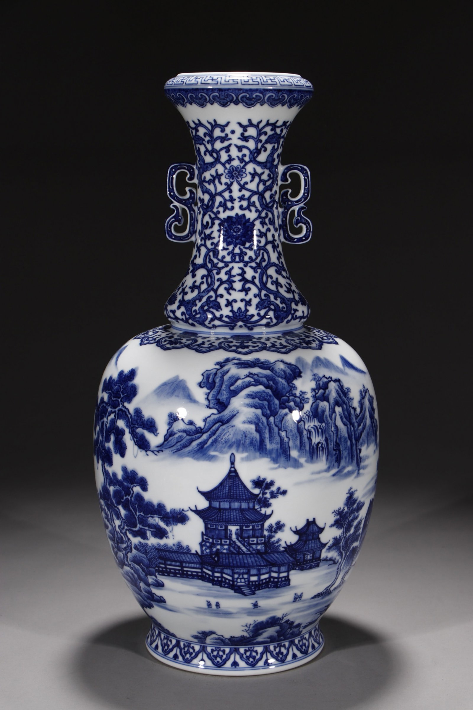 A Huge Blue and White Landscape and Figure Pattern Double-Ears Vase: A Huge Blue and White Landscape and Figure Pattern Double-Ears Vase,Qing Dynasty,China,Yongzheng Six-character Mark,Size:15.9in 青花山水人物纹双耳