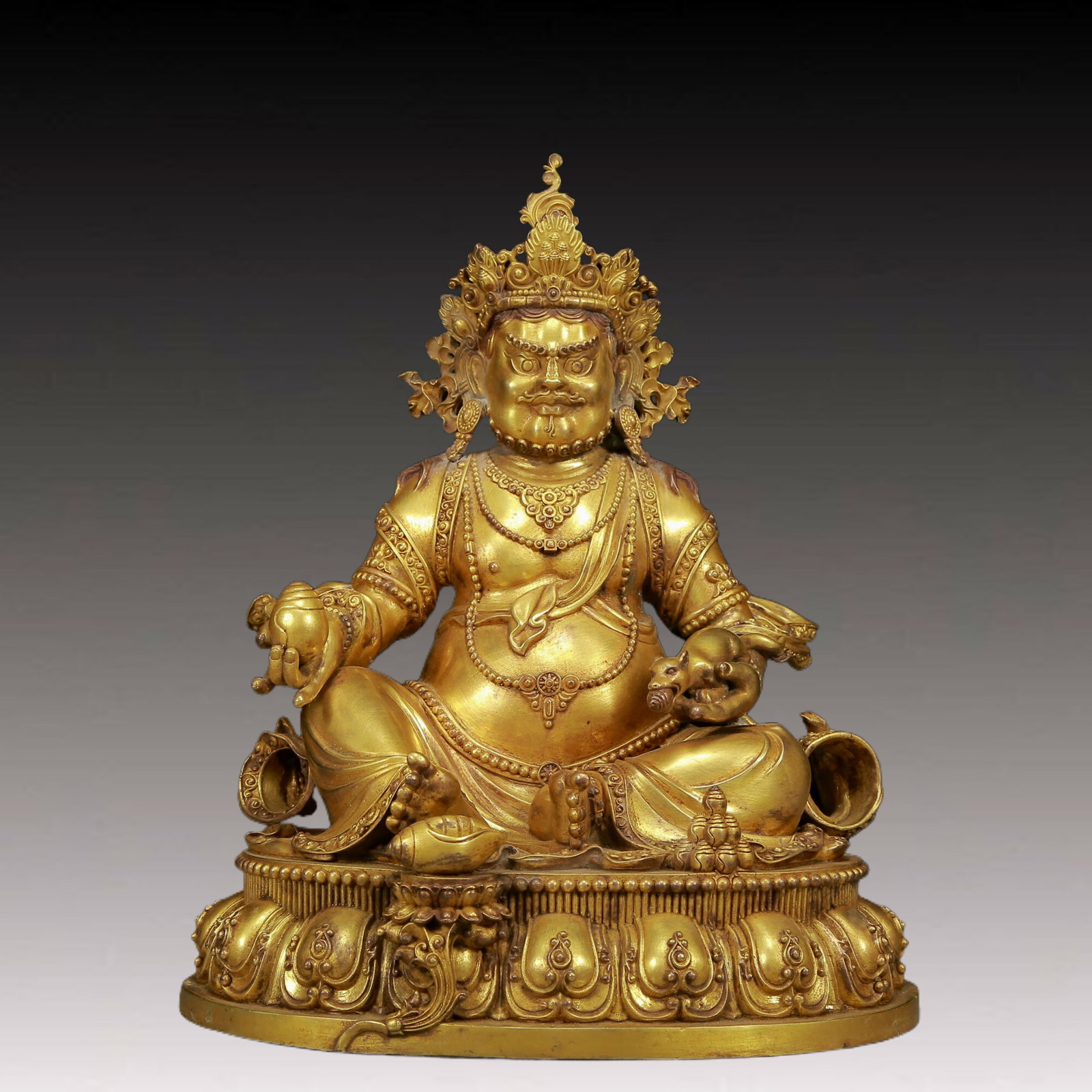 A Solemn Gilt Bronze Statue of Mammon: A Solemn Gilt Bronze Statue of Mammon,Ming Dynasty, China,Size:10.6inx8.7inx13.4in,Weight:8070g 铜鎏金财神像，明代