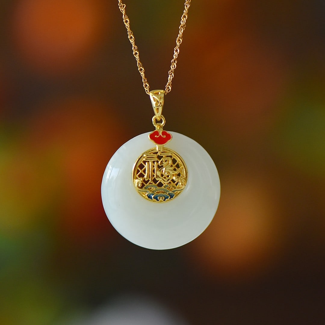 An Exquisite Sterling Silver-Gold Plated Inlaid White Jade Pendant: An Exquisite Sterling Silver-Gold Plated Inlaid White Jade Pendant,Size:1.2inx1.2in 纯银镀金镶白玉吊坠