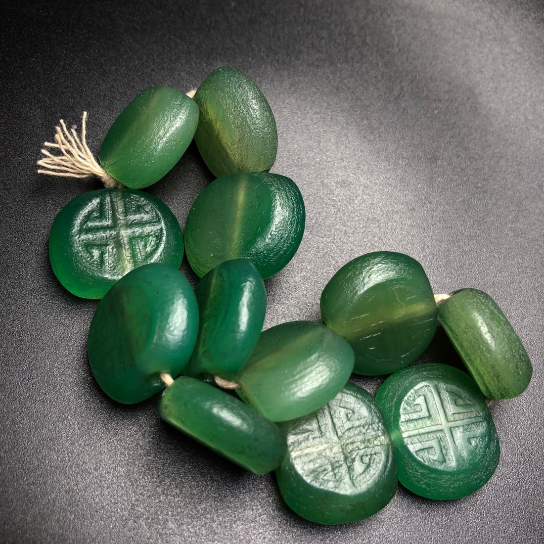 A Precious Agate Bracelets - 6