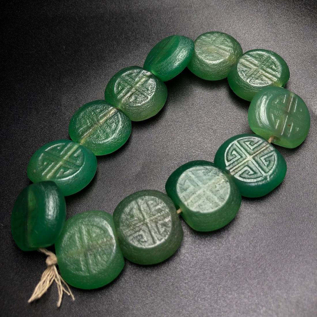 A Precious Agate Bracelets - 7