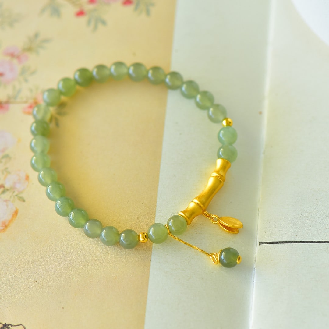 An Exquisite Sterling Silver-Gold Plated Inlaid Sapphire Bracelet: An Exquisite Sterling Silver-Gold Plated Inlaid Sapphire Bracelet,Size:0.2in 纯银镀金镶青玉手链
