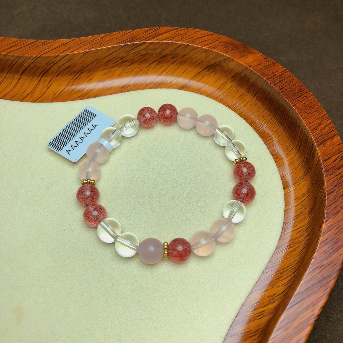 An Exquisite Crystal Bracelet: An Exquisite Crystal Bracelet,Size:0.3in,Weight:16.3g 水晶手串