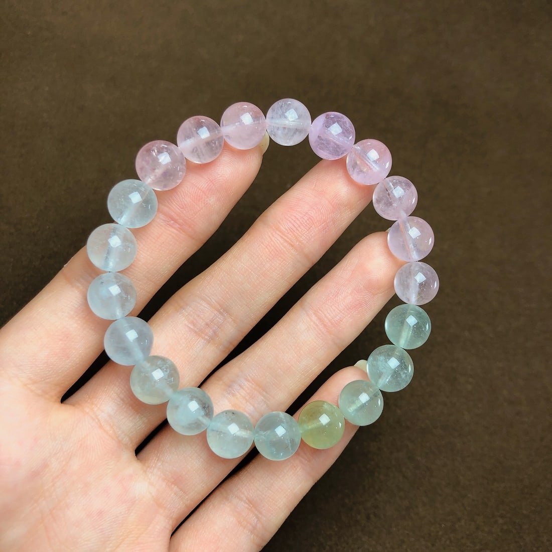 An Exquisite Crystal Bracelets: An Exquisite Crystal Bracelets,Size:0.4in,Weight:22.9g 水晶手串