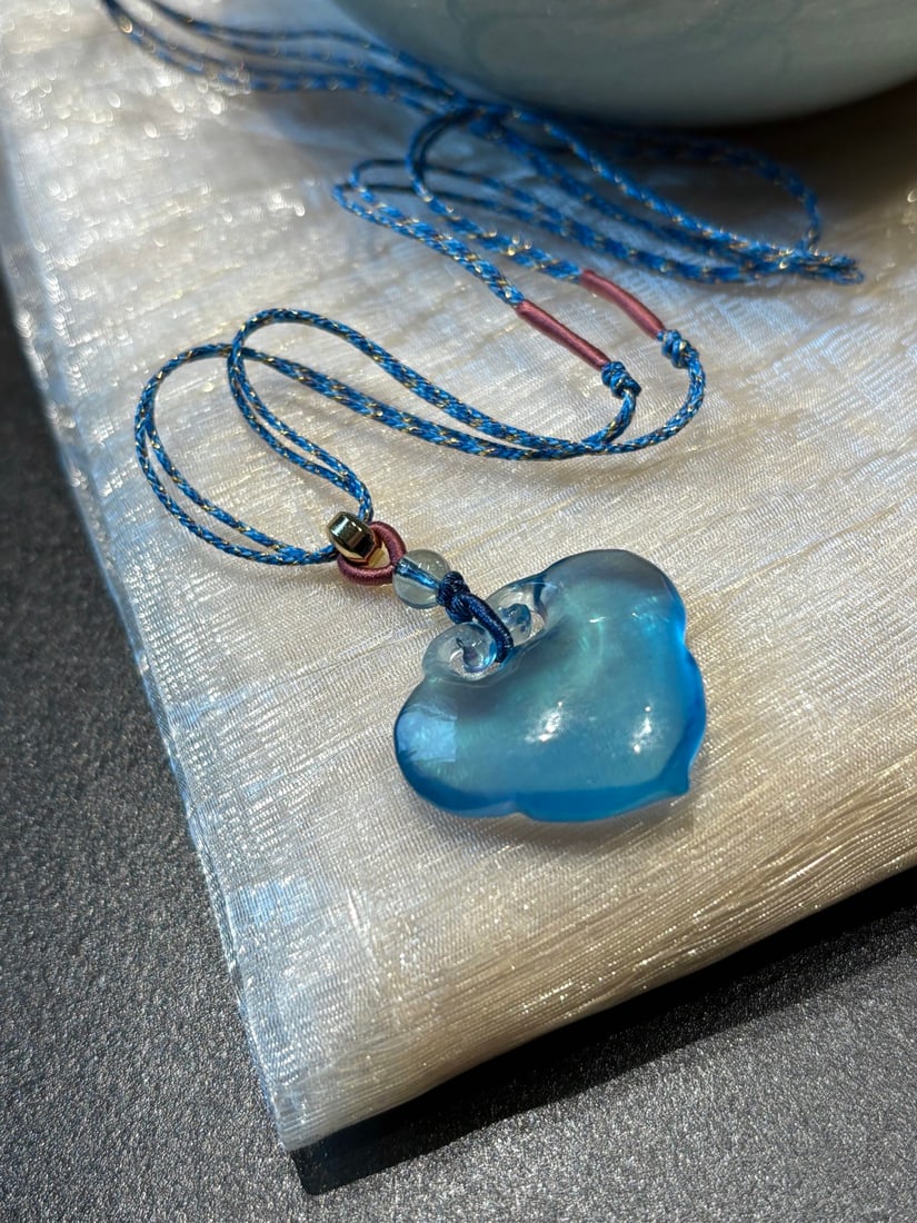 An Exquisite Aquamarine Pendant - 5
