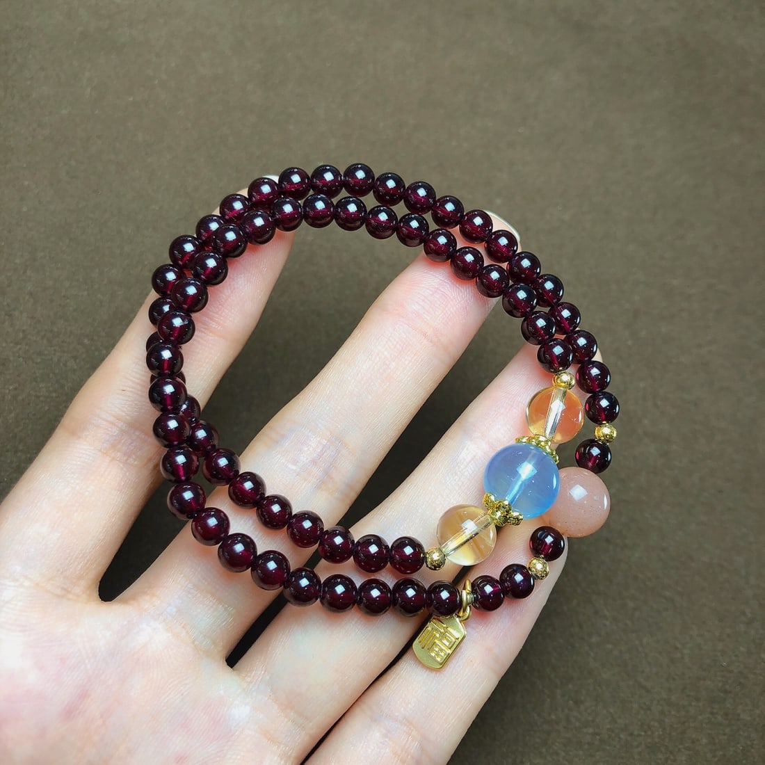 An Exquisite Crystal Bracelets: An Exquisite Crystal Bracelets,Size:0.2in,0.4in,Weight:22.9g 水晶手串
