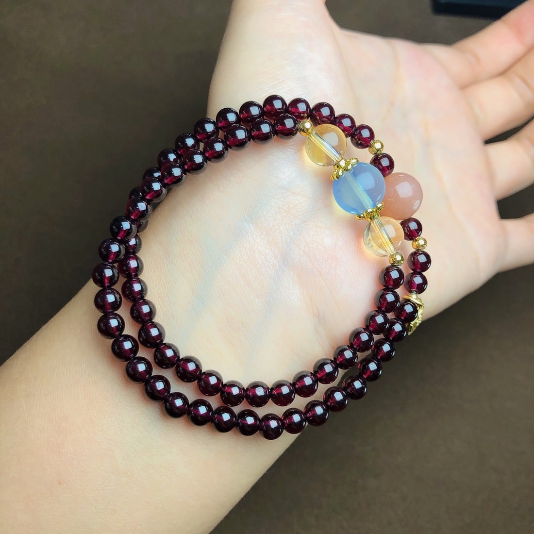 An Exquisite Crystal Bracelets - 2