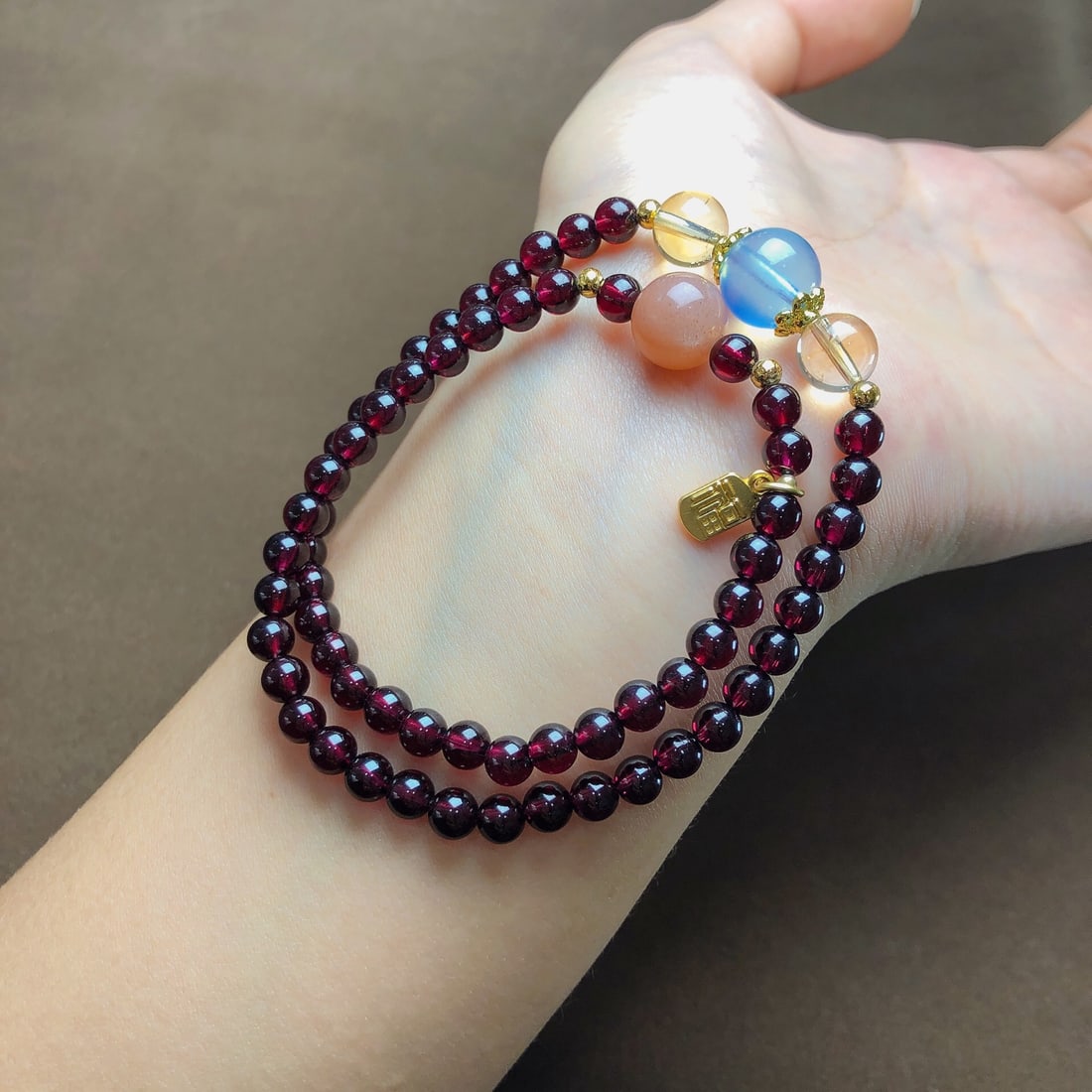 An Exquisite Crystal Bracelets - 3