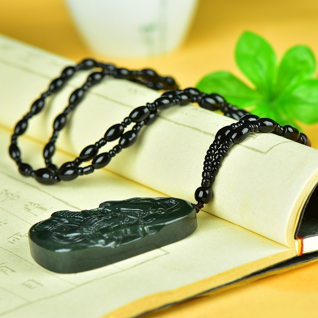 An Exquisite Sapphire Guangong Pattern Pendant - 4