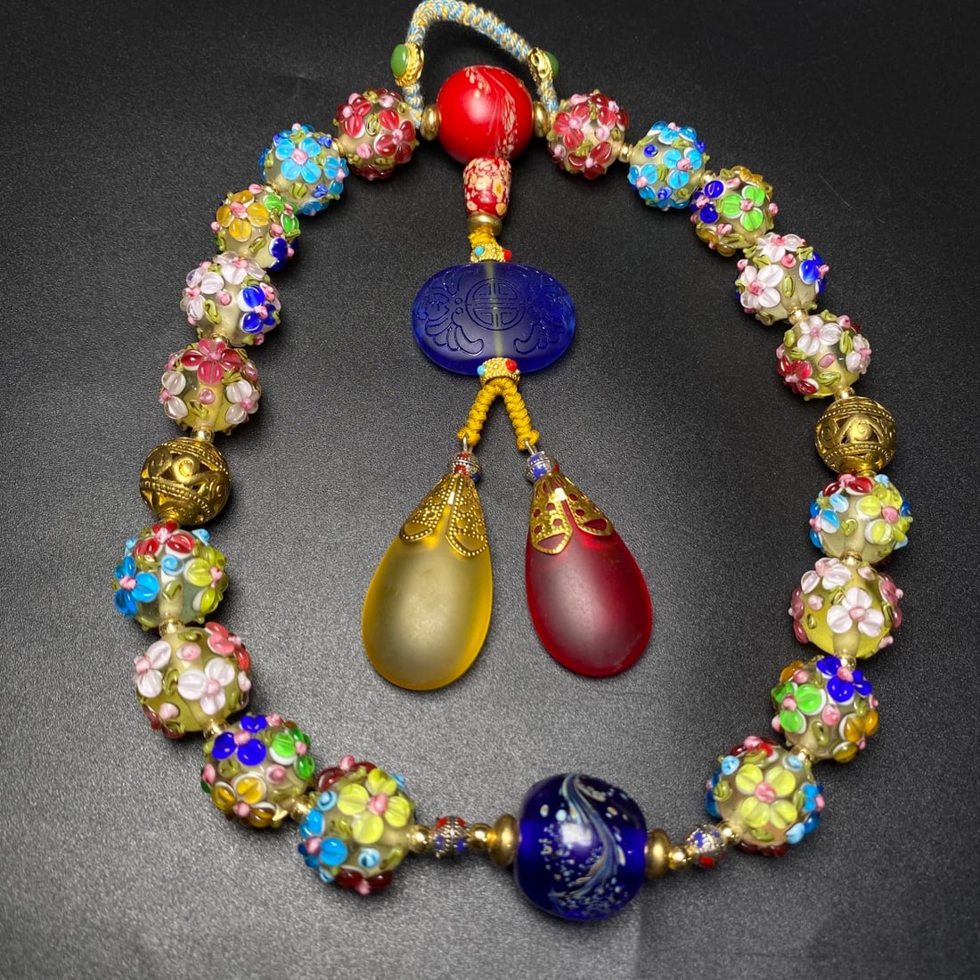 A Precious Glass Bracelets: A Precious Glass Bracelets,Size:0.6in*18 琉璃手串