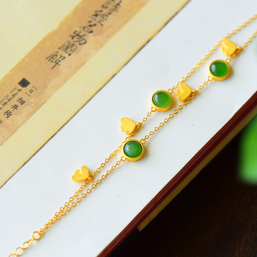 An Exquisite Sterling Silver-Gold Plated Inlaid Jasper Bracelet: An Exquisite Sterling Silver-Gold Plated Inlaid Jasper Bracelet,Size:0.3inx0.7in 纯银镀金镶碧玉手链