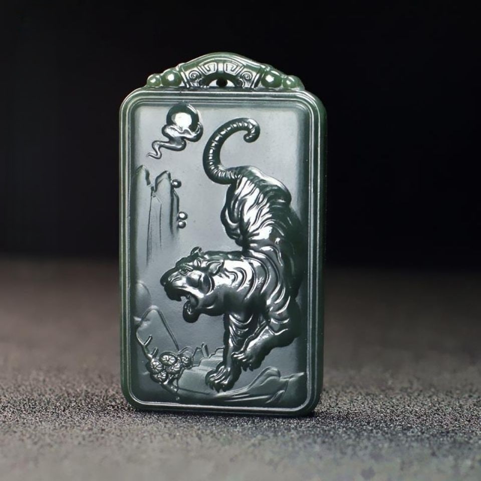 An Exquisite Cyan jade Tiger Pattern Pendant: An Exquisite Cyan jade Tiger Pattern Pendant 青玉虎纹挂件