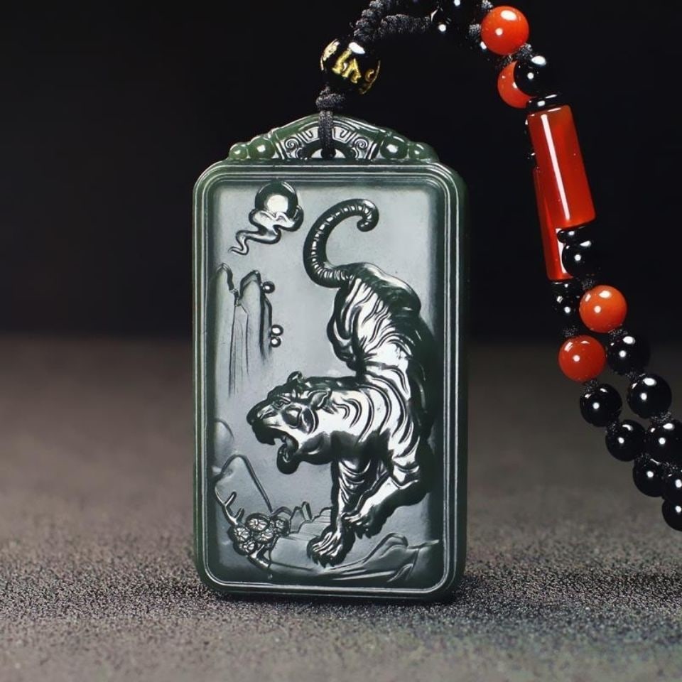 An Exquisite Cyan jade Tiger Pattern Pendant - 4