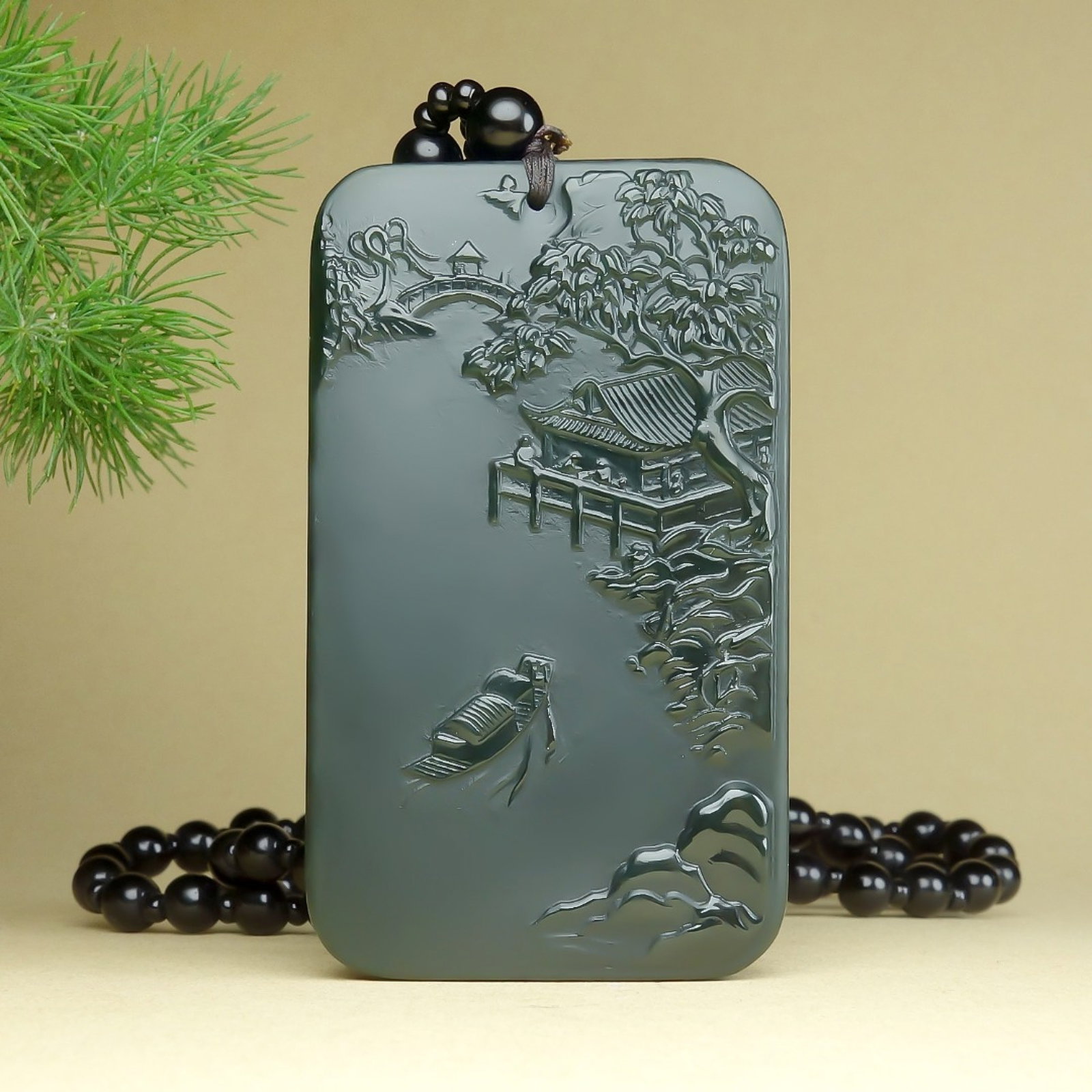 An Exquisite Greenish Jade Statue of Avalokitesvara Pendant - 4