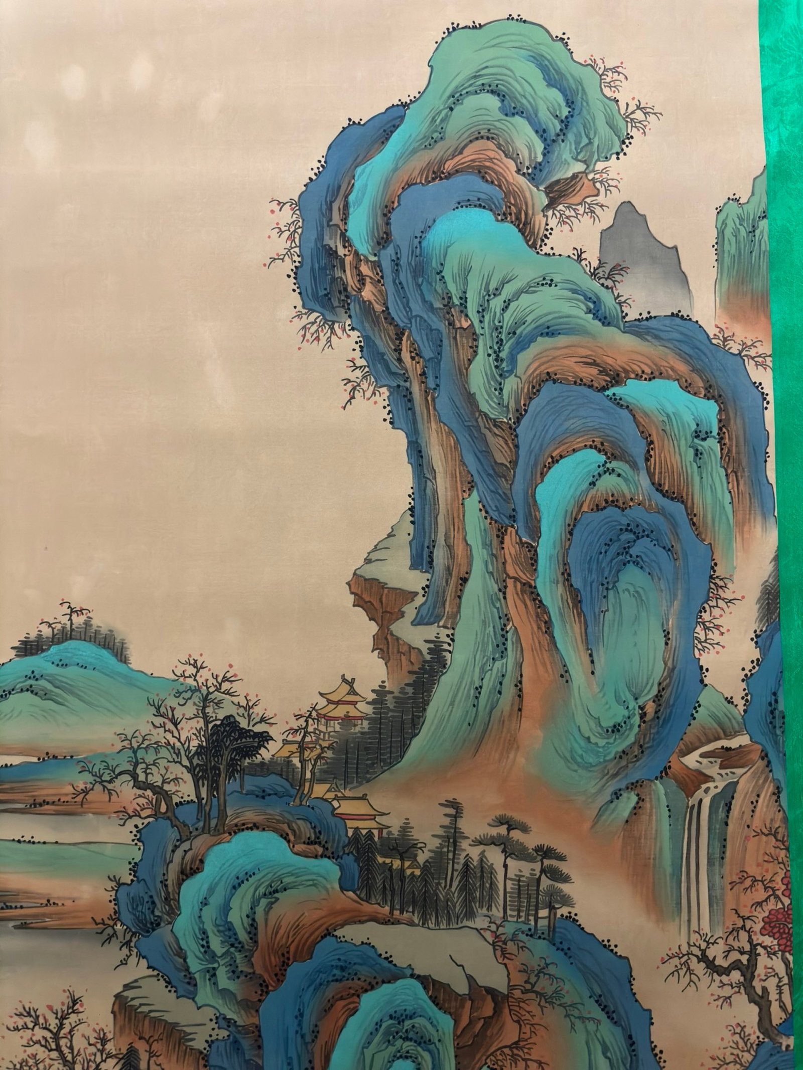 A Chinese Vertical Scroll Ink Painting of Landscape on Silk,Zhang Daqian - 3
