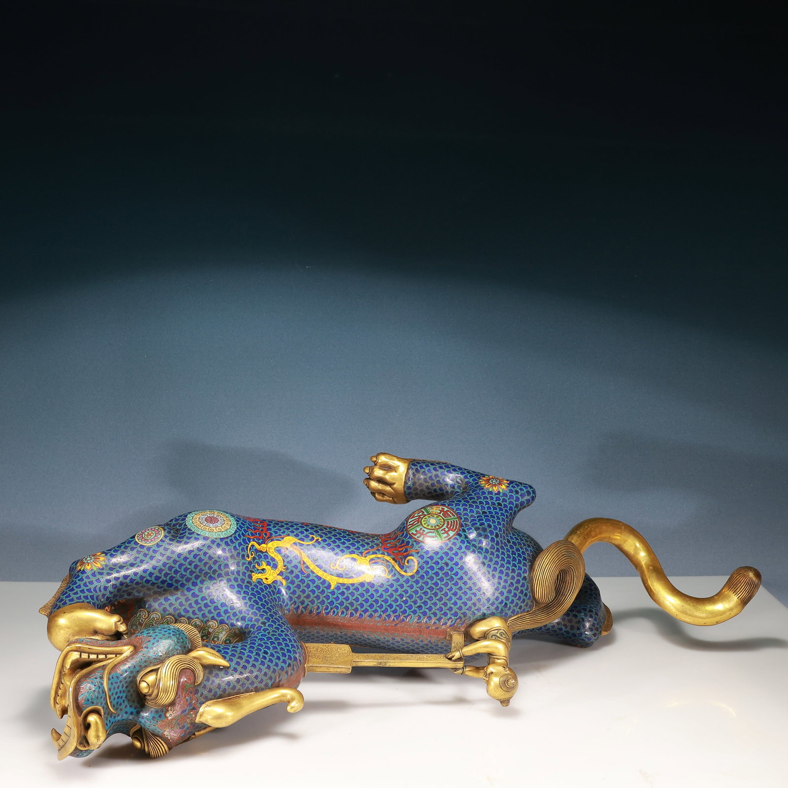 A Huge Cloisonne Figure and Dragon Pattern Dragon Ornament - 12