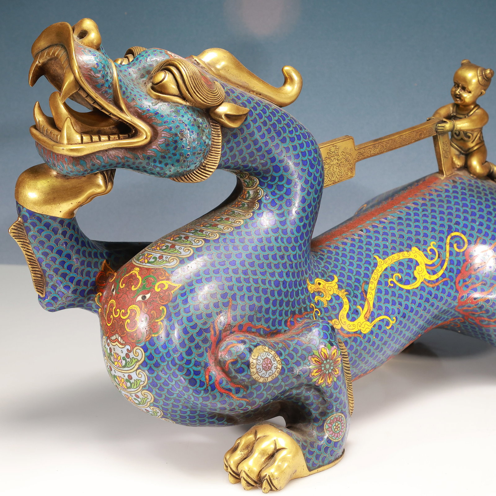 A Huge Cloisonne Figure and Dragon Pattern Dragon Ornament - 8