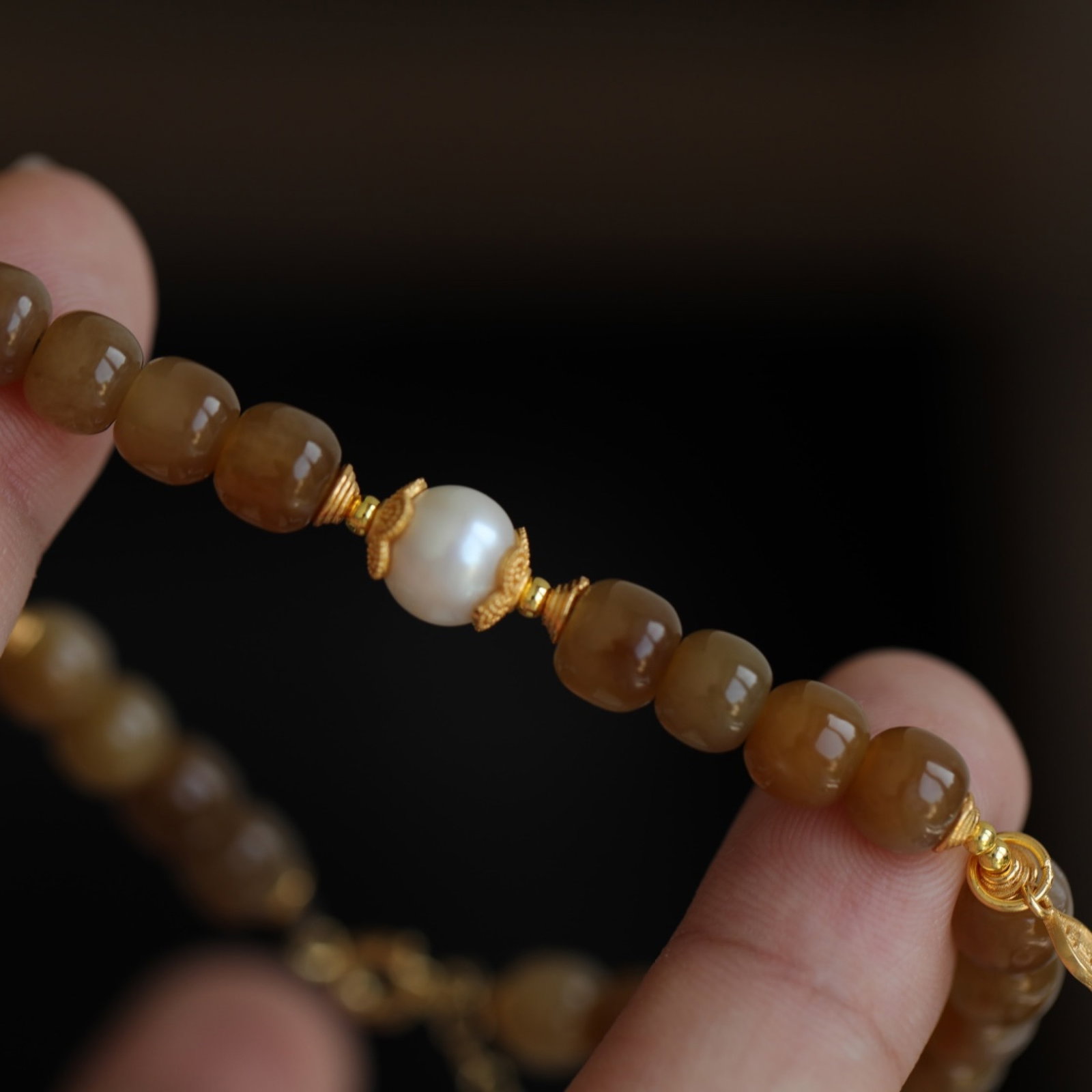 An Exquisite Hotan Jade Bracelets - 3