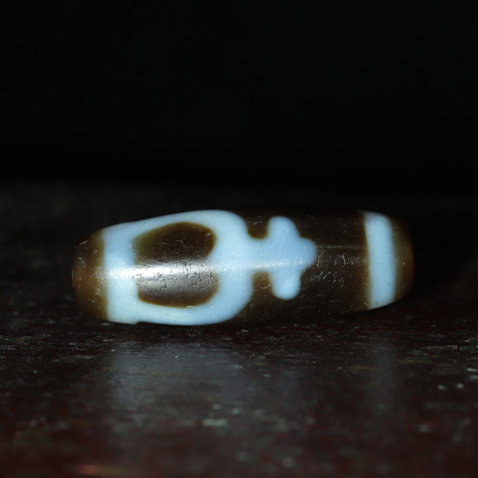 An Exquisite Dzi Bead Pendant - 8