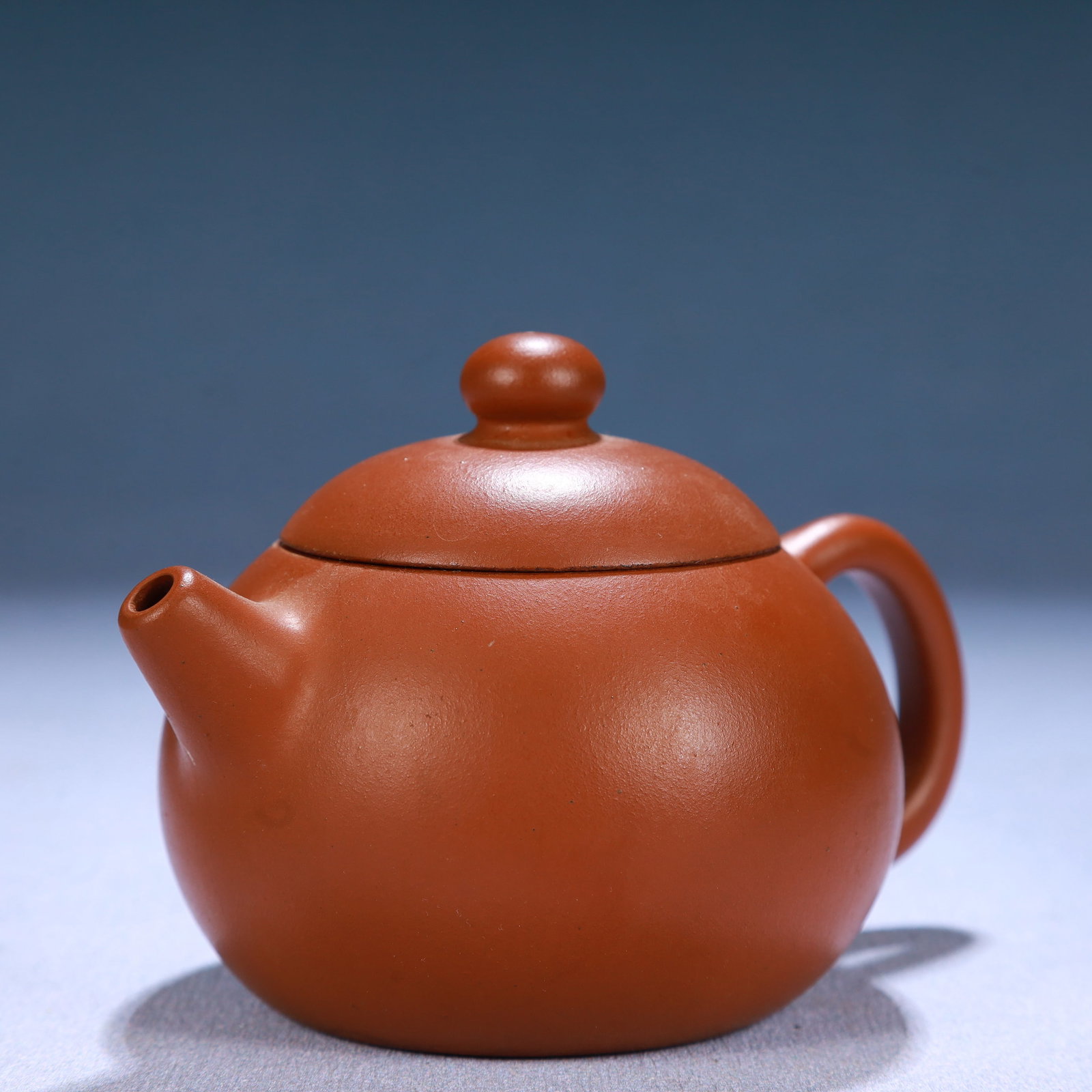 An Elaborate Yixing Clay Flower Pattern Teapot - 3