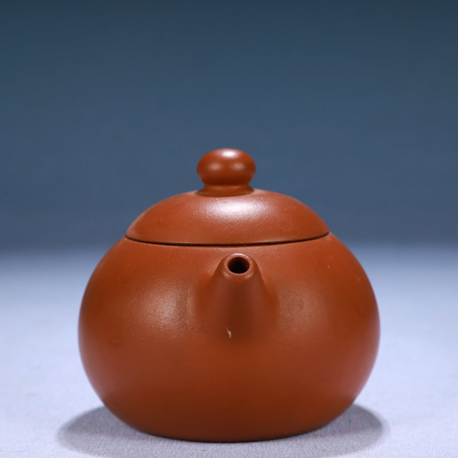 An Elaborate Yixing Clay Flower Pattern Teapot - 4