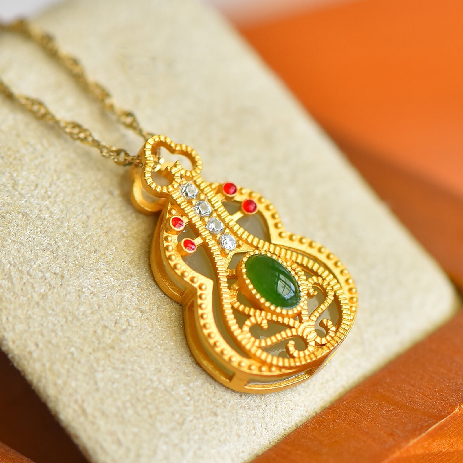 An Exquisite Sterling Silver-Gold Plated Inlaid Jasper Gourd Pendant,Inlaid Gems - 2